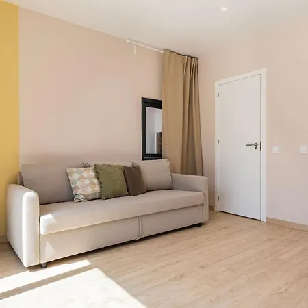 Hébergement de vacances Lovely House In Aroeira By Lovelystay *