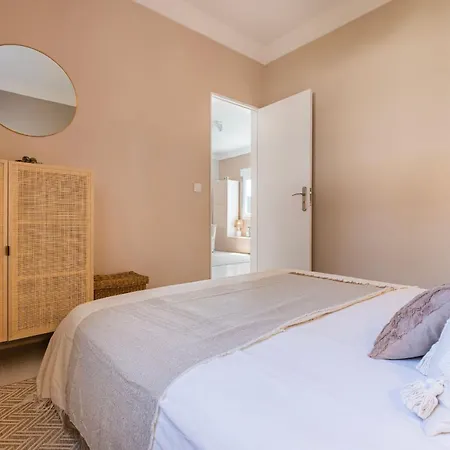 בית נופש Lovely House In Aroeira By Lovelystay Aroeira (Setubal)