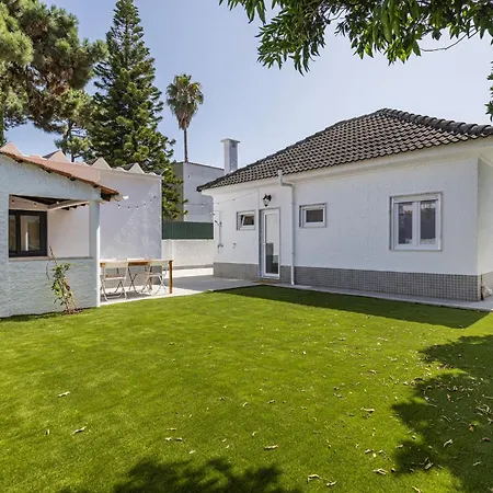 Lovely House In Aroeira By Lovelystay * Aroeira (Setubal)