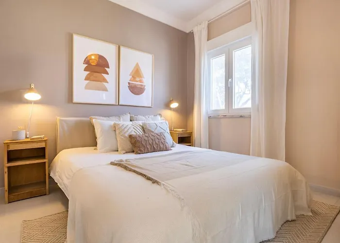Σπίτι διακοπών Lovely House In Aroeira By Lovelystay *