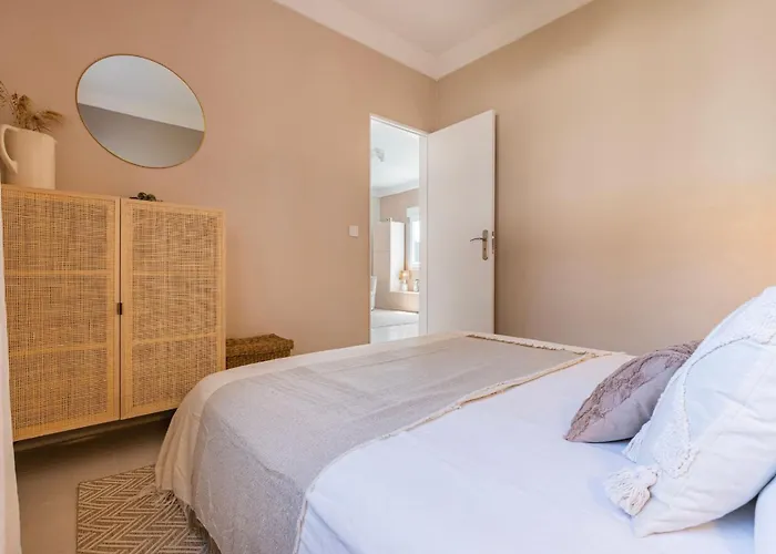 בית נופש Lovely House In Aroeira By Lovelystay Aroeira (Setubal)